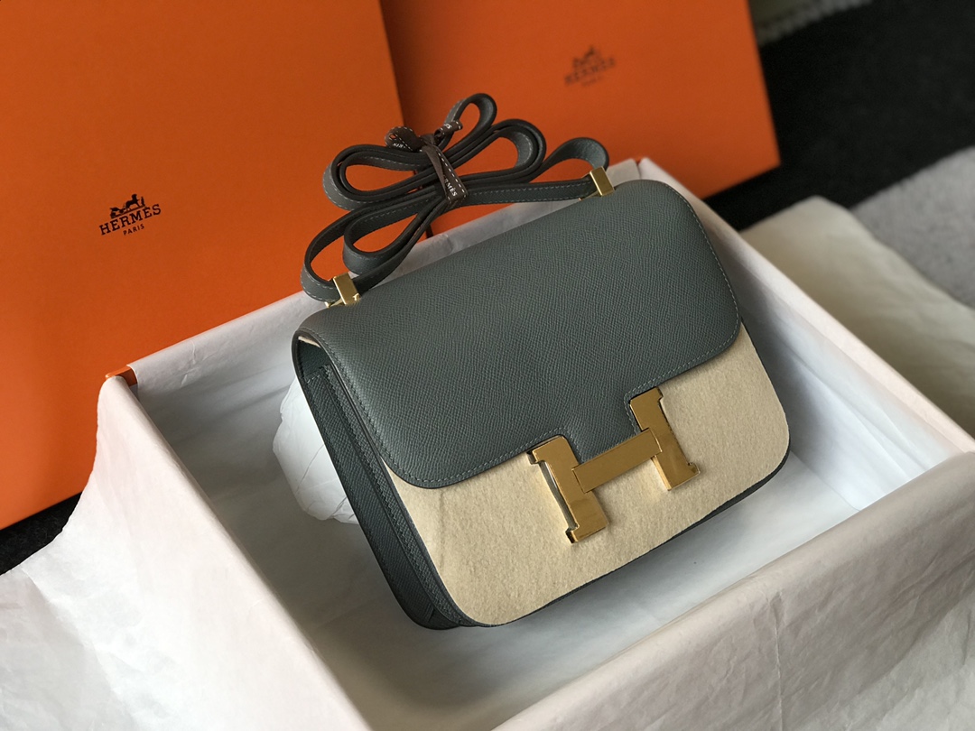 Replica Hermes Constance Bag Epsom Leather Almond Green Wiht Gold 19cm and 23cm