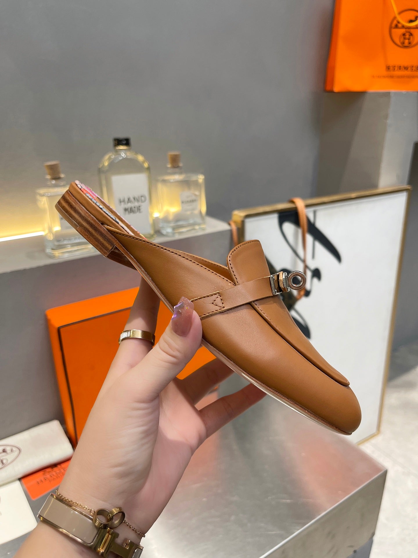 0Z MULE CARAMEL CALFSKIN WITH PATTERN、mysite、Cacoeks