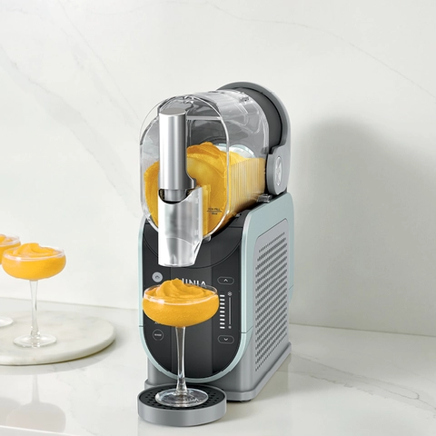 One-touch frozen drinks