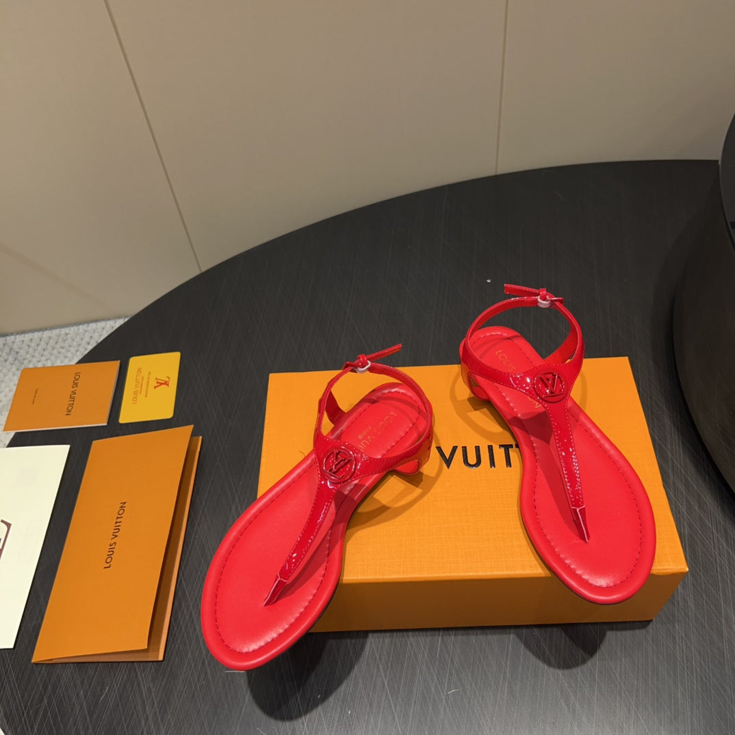 LV THONG SANDALS 25S IN RED CALFSKIN WITH RED HARDWARE、mysite、Cacoeks