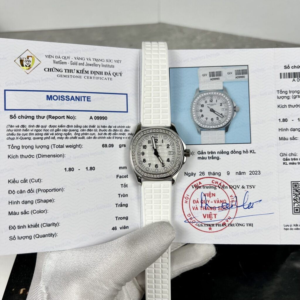 Đồng Hồ Patek Philippe Aquanaut 5067A Đính Kim Cương Moissanite (6)