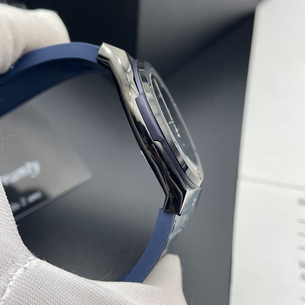 Đồng Hồ Hublot Classic Fusion Super Fake 11 Màu Xanh Blue 42mm (1)