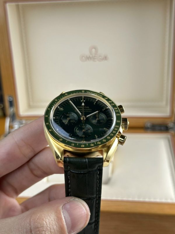 Đồng Hồ Omega Speedmaster Moonwatch Replica 11 Mặt Xanh Lá RM Factory 44mm (2)