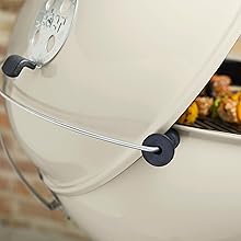 Tuck-Away lid holder Master-Touch Charcoal Grill 22"