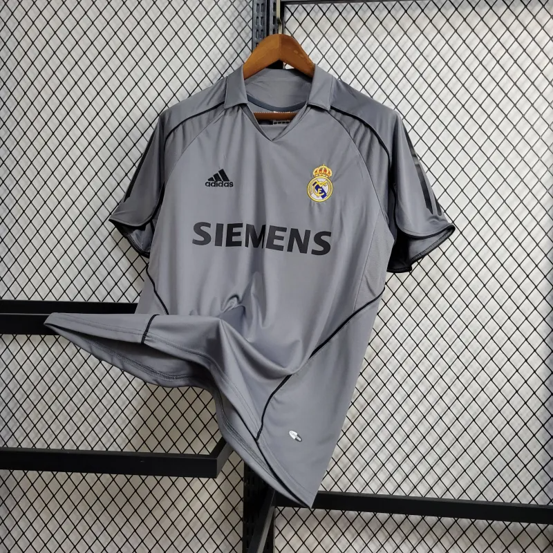 JerseysGala.com | Retro Real Madrid 05-06 Third Jersey -Customize Name, Number and Patch | Worldwide Shipping