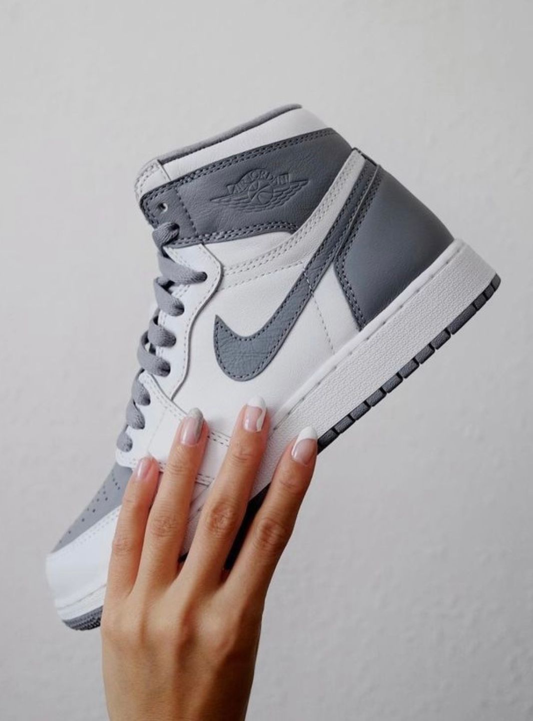 Air Jordan 1 Retro High OG Stealth、JORDAN、Cacoeks