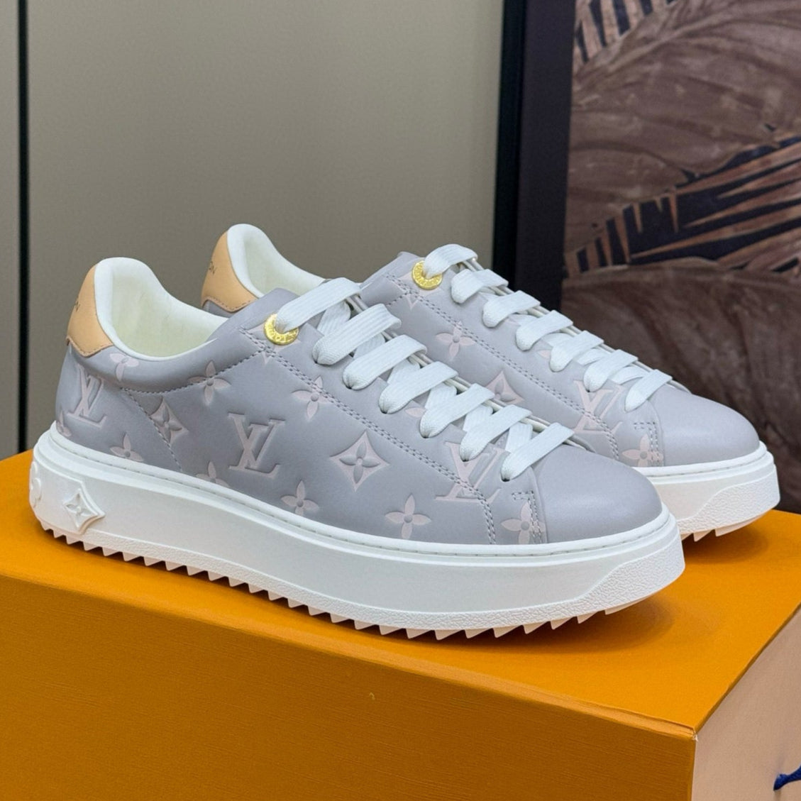 TIME OUT SNEAKER IN COOL GRAY EMBOSSED MONOGRAM CALFSKIN、mysite、Cacoeks