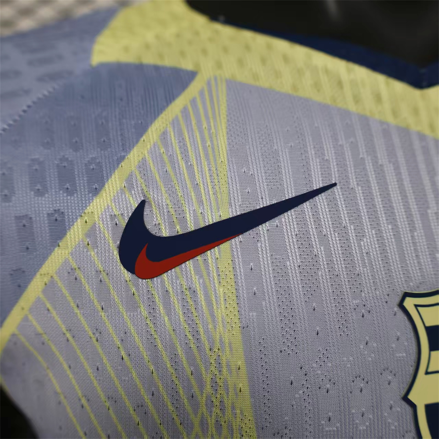 UltraTrikot-Barcelona 25-26 T90 Blue and White Gradient and Yellow Lines Special Jersey - Player Version