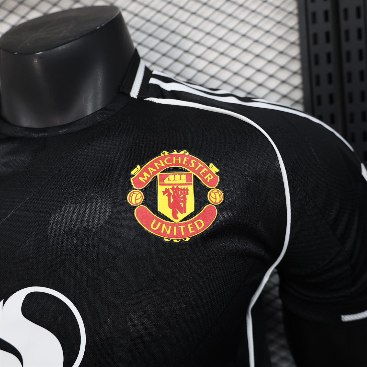 UltraTrikot-Manchester United 25-26 Black Training Jersey - Player Version