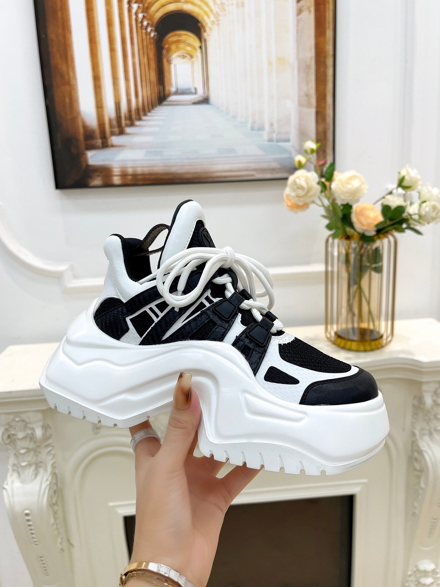 LV ARCHLIGHT 2.0 PLATFORM SNEAKER IN WHITE MIX BLACK MIX OF MATERIALS、mysite、Cacoeks