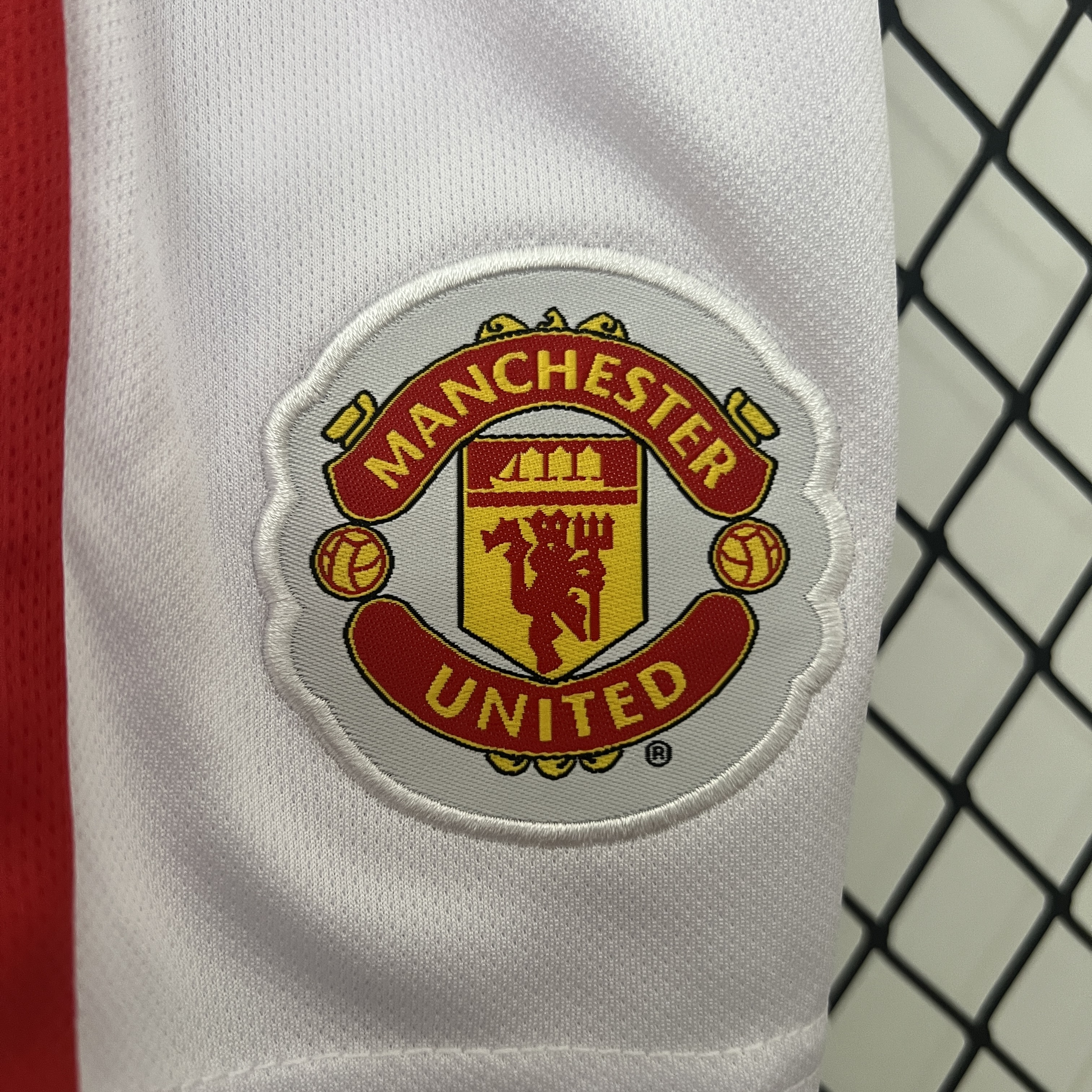 GlobeJersey-Retro Manchester United 2009-10 Home Stadium Kids Kit