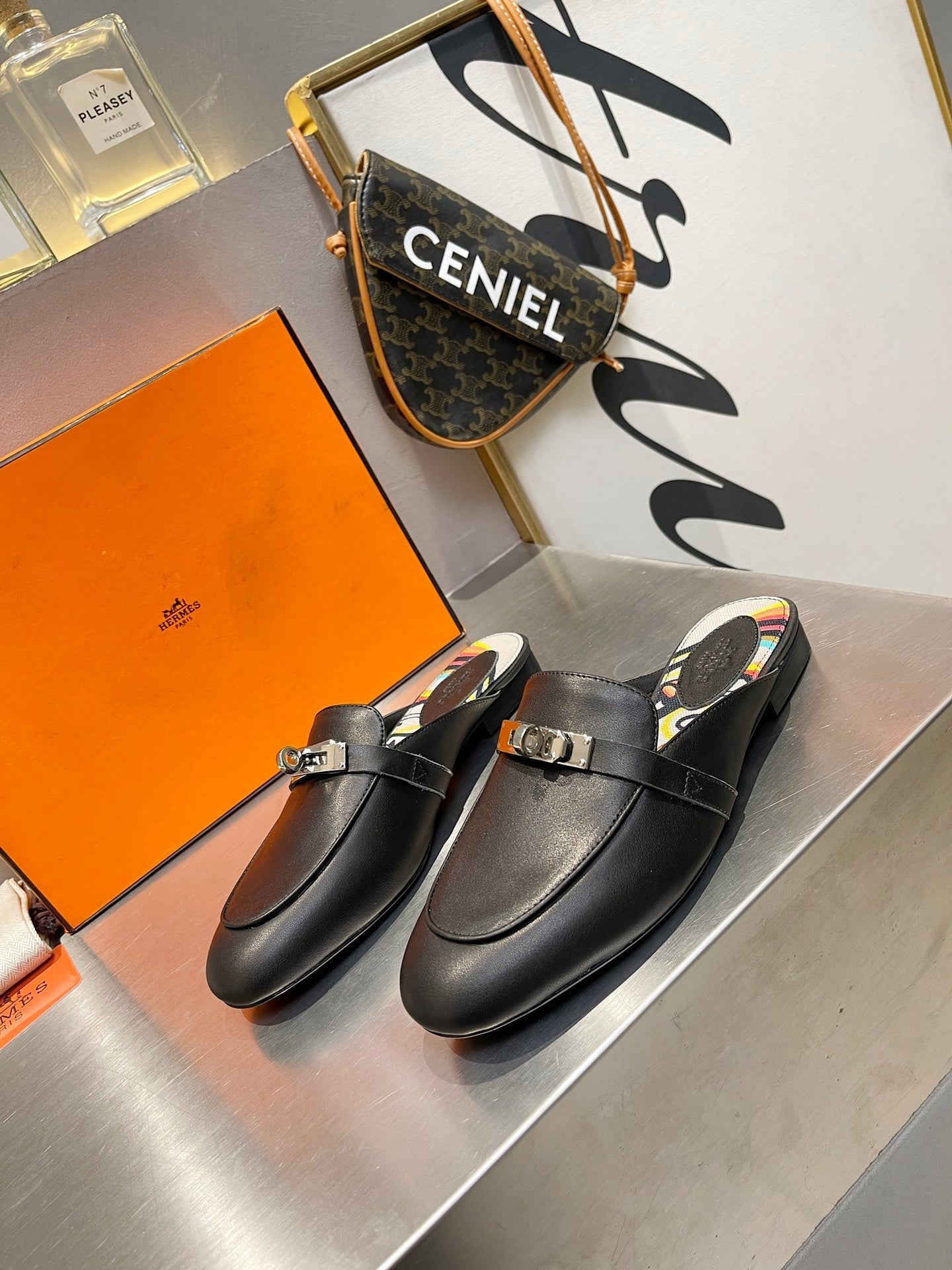 0Z MULE BLACK CALFSKIN WITH PATTERN、mysite、Cacoeks