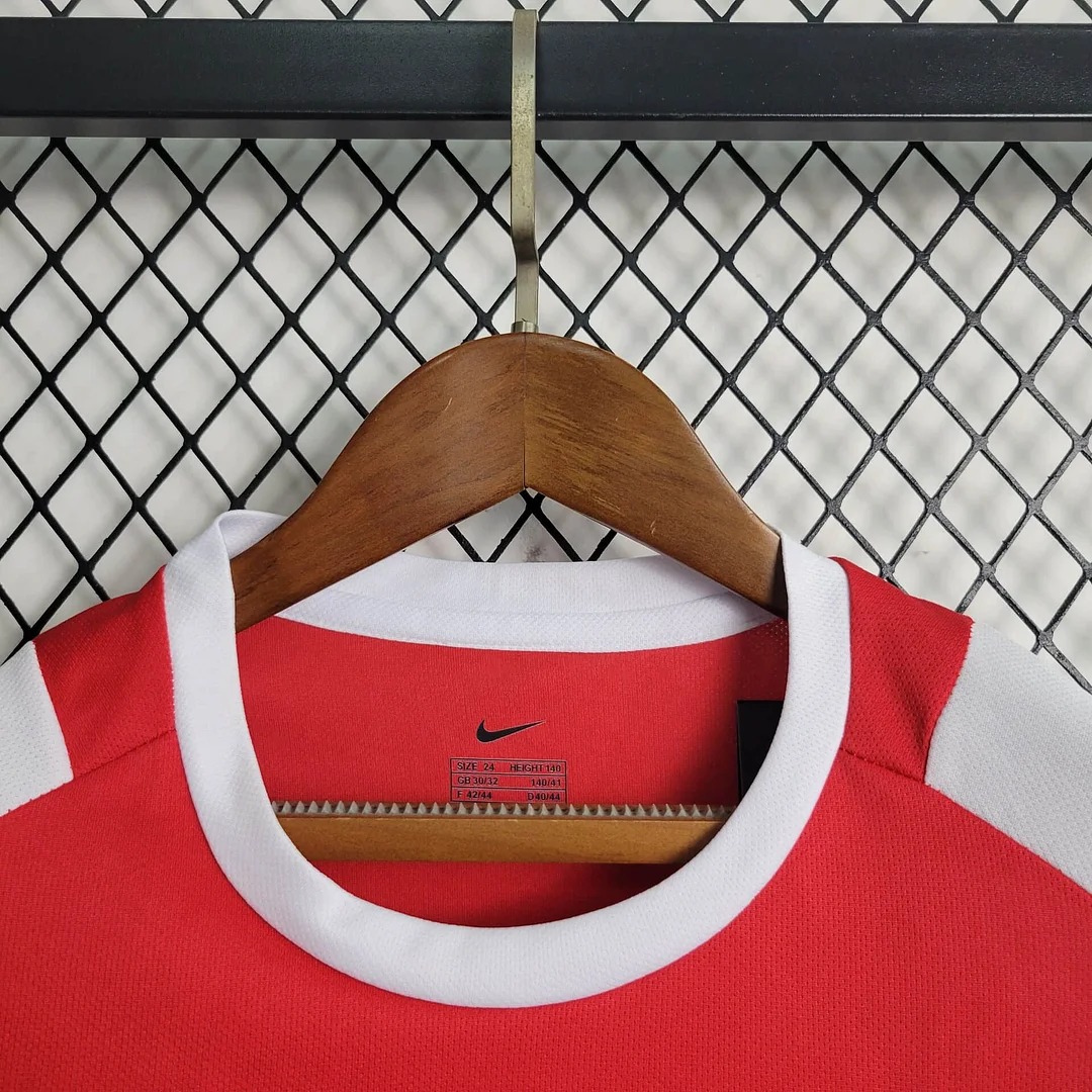 ManixJersey.com | Retro Arsenal 2002-04 Home Stadium Kids Kit -Customize Name, Number and Patch | Worldwide Shipping