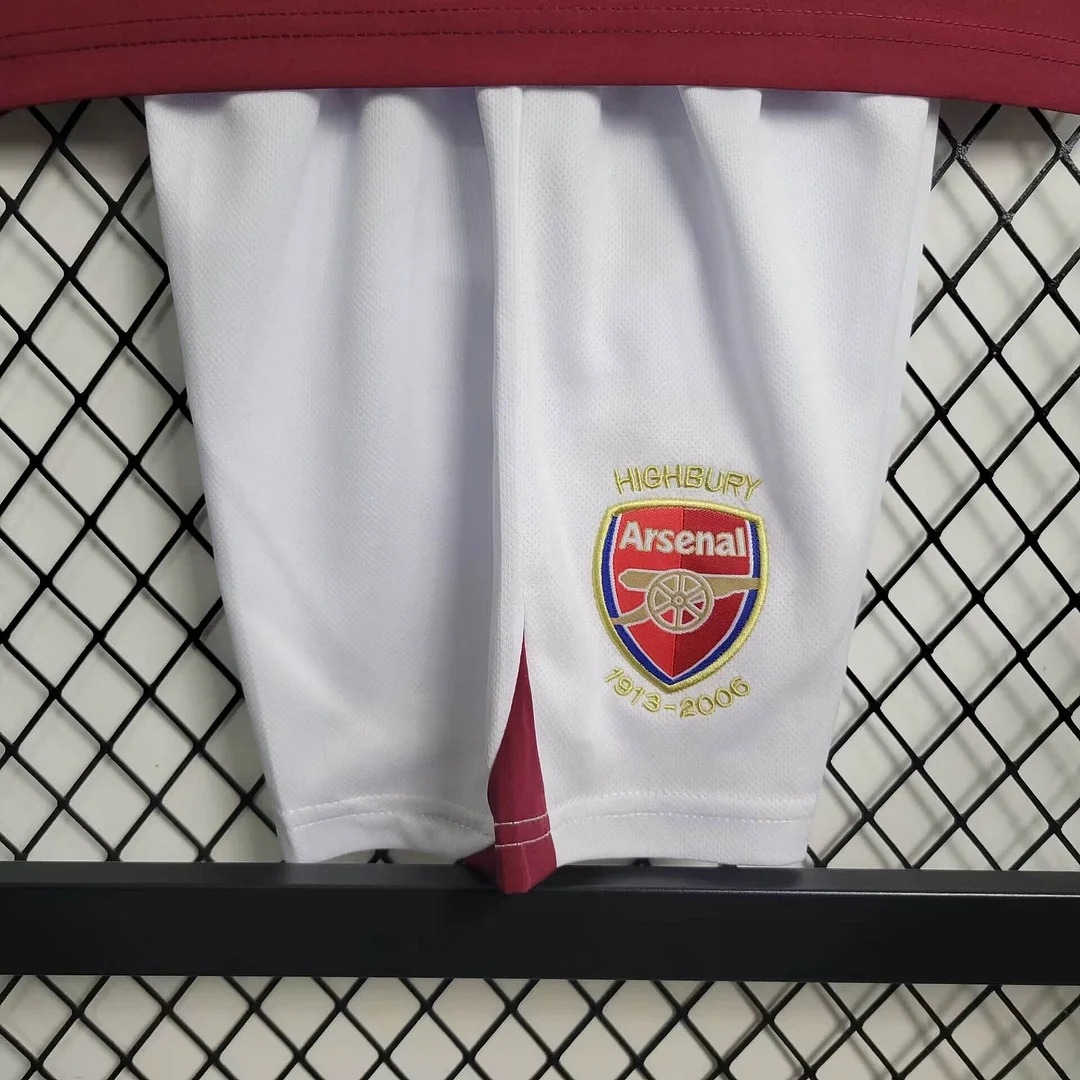 ManixJersey.com | Retro Arsenal 2005-06 Home Stadium Kids Kit -Customize Name, Number and Patch | Worldwide Shipping