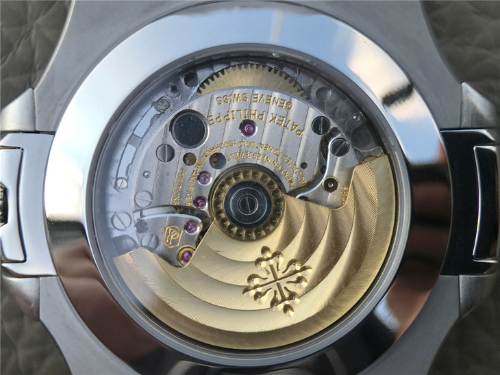 Superclone 1:1 Patek Philippe 5726 Complex function-fasswatch