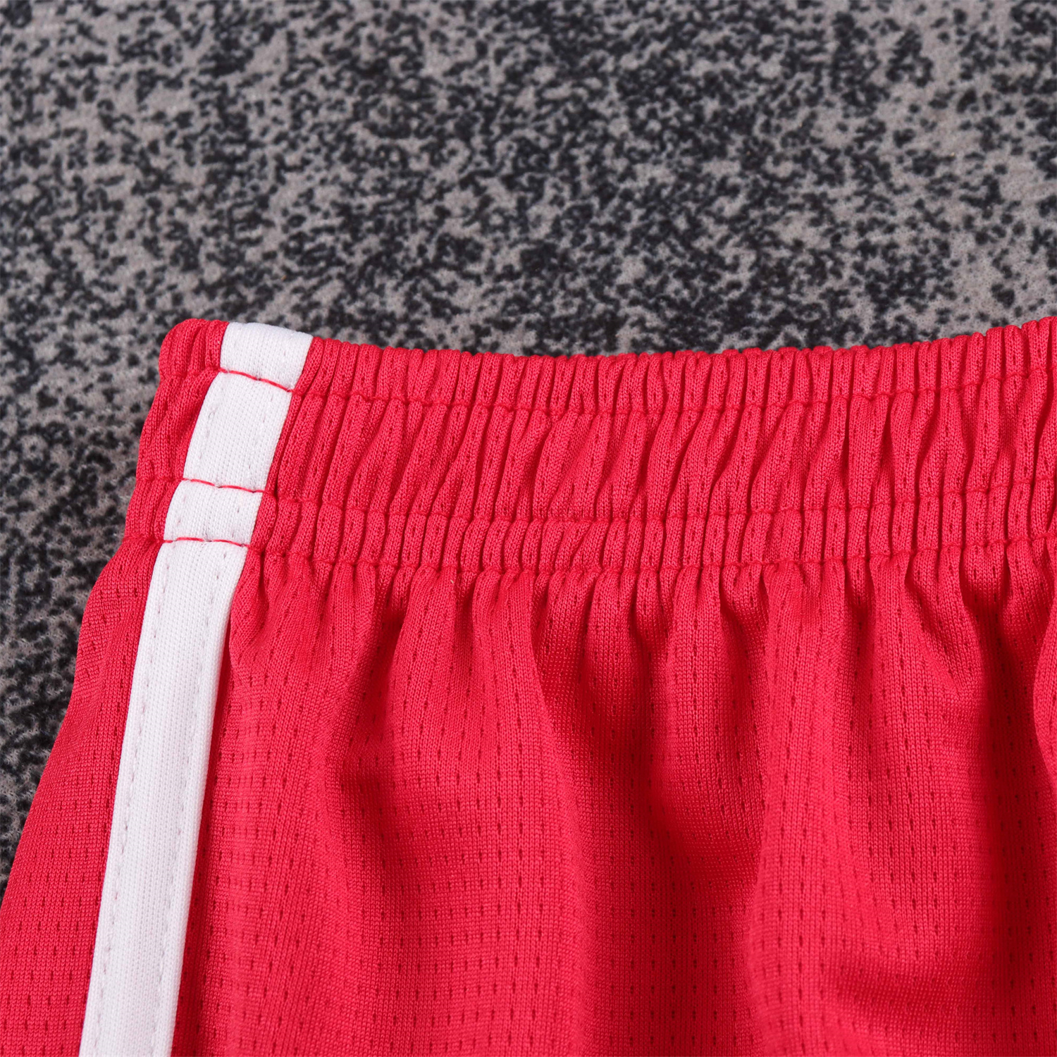 GlobeJersey-Retro Liver.pool 1998-00 Home Kids Kit