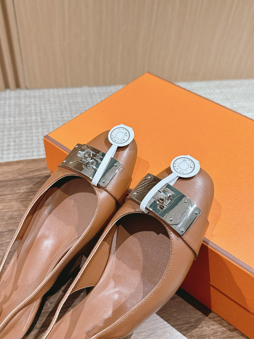 Innocente Slingback Suede Goatskin Brown、mysite、Cacoeks