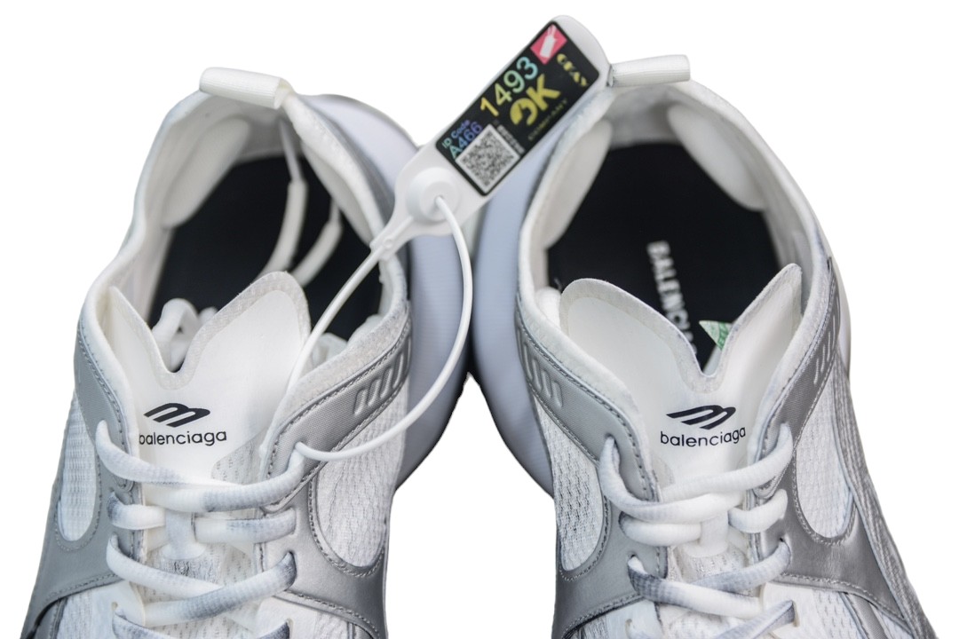 Balenciaga Circuit Sneaker in White Silver、mysite、Cacoeks