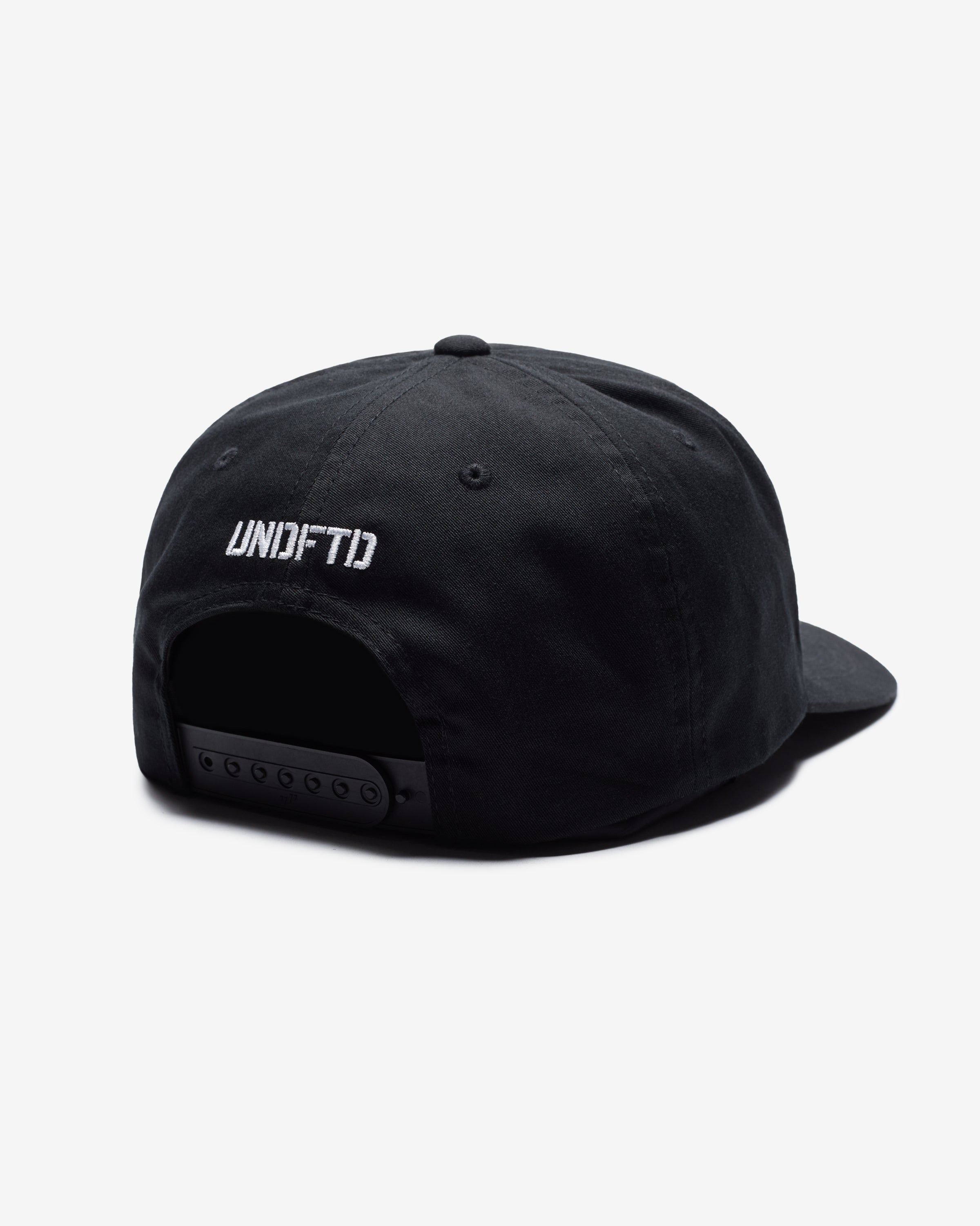UNDEFEATED REGIONAL STENCIL SNAPBACK - NY - BLACK