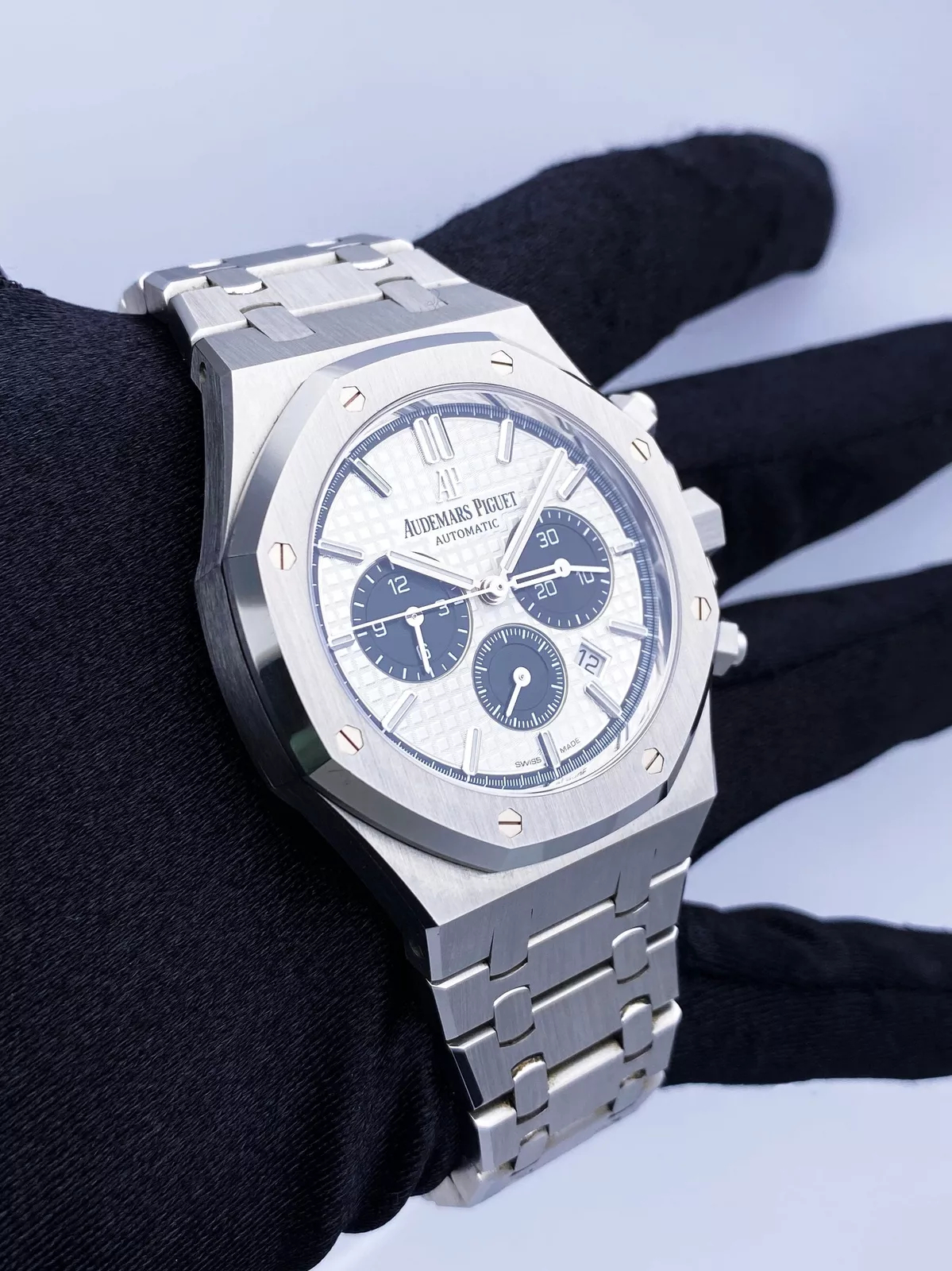Audemars Piguet Royal Oak 26331ST.OO.1220ST.03 Super Clone Watch – Silver Panda Dial Steel Replica