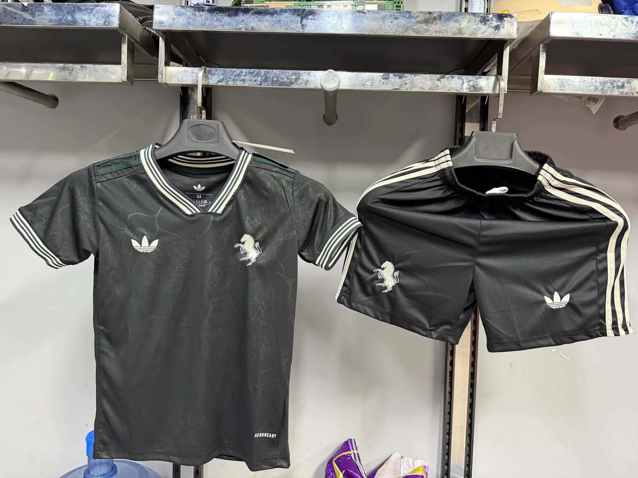 2025/2026 Juventus Third Away Soccer Jersey 1:1 Thai Quality Kids Size:football jersey mysite: unitedjerseyfootball 邓江浪:football