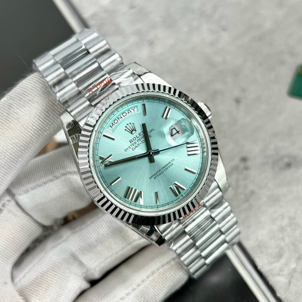 Đồng Hồ Rolex Day-Date 228236 Replica 11 Mặt Xanh Băng Nhà Máy GM 40mm (6)