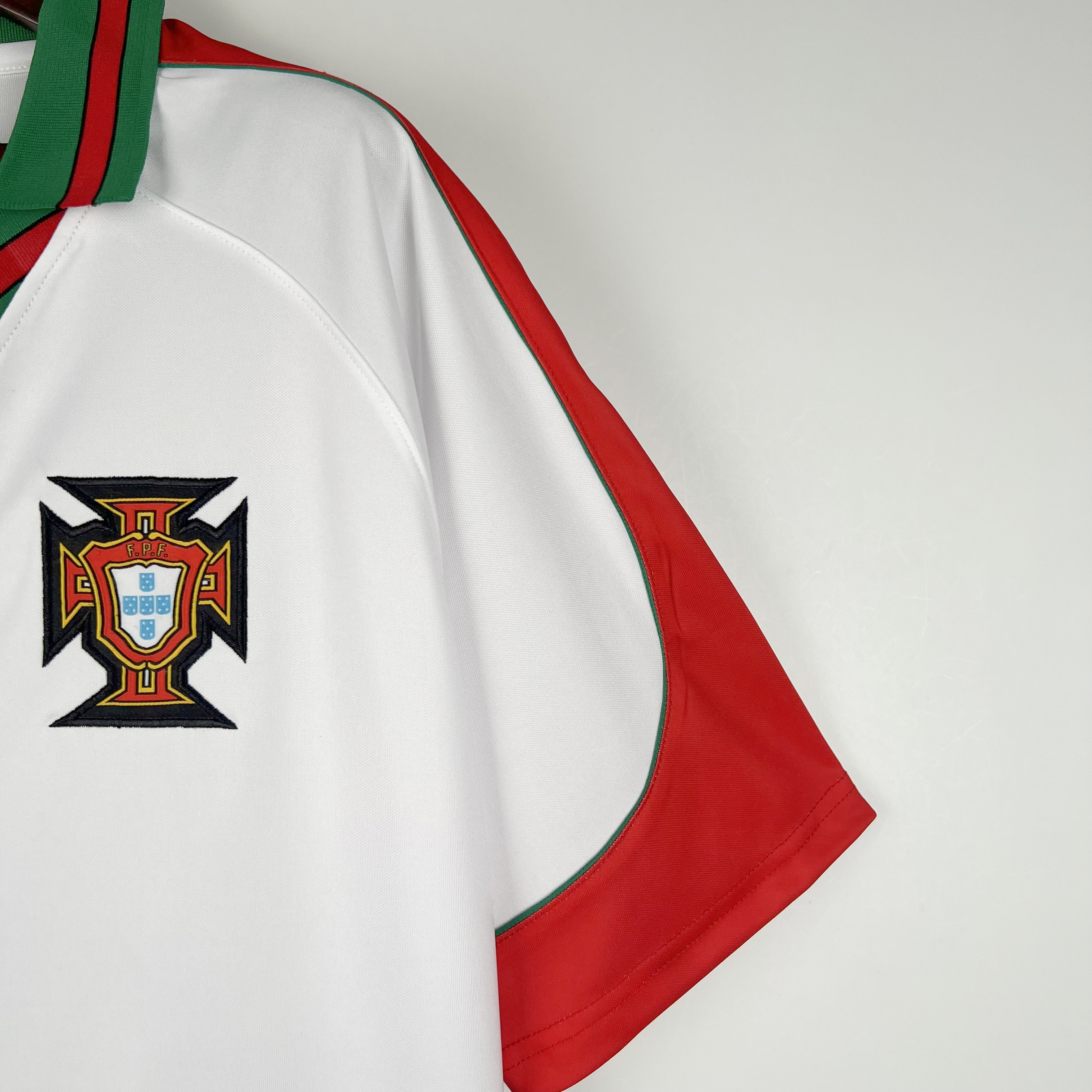 ManixJersey.com | Retro Portugal 1996-97 Away Stadium Jersey -Customize Name, Number and Patch | Worldwide Shipping