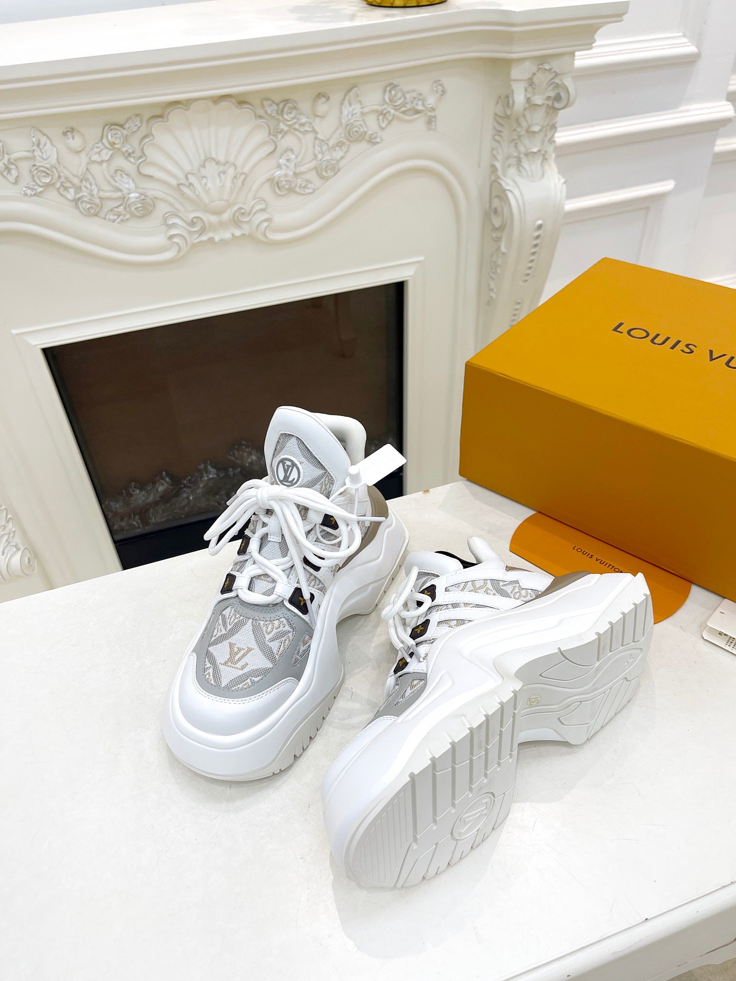 LV ARCHLIGHT 2.0 PLATFORM SNEAKER IN WHITE MIX DOVE GRAY MIX OF MATERIALS、mysite、Cacoeks