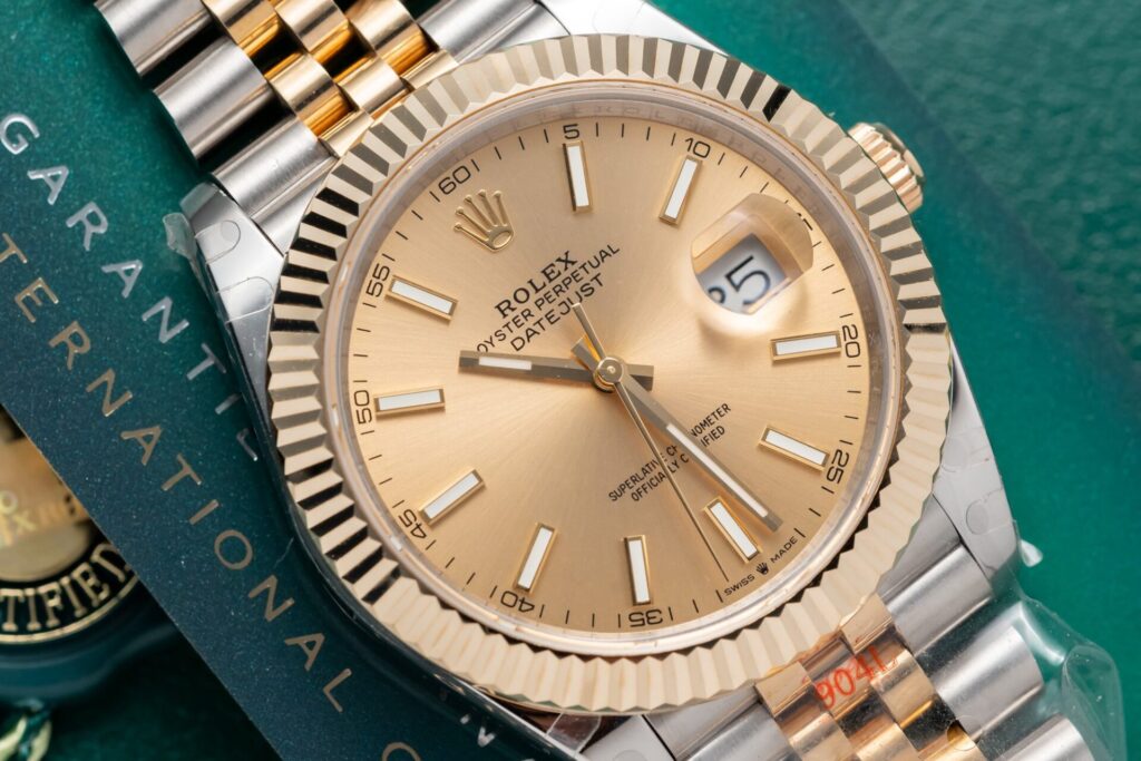 Đồng Hồ Rolex DateJust Bọc Vàng Mặt Vàng Champagne GM Factory 41mm (8)