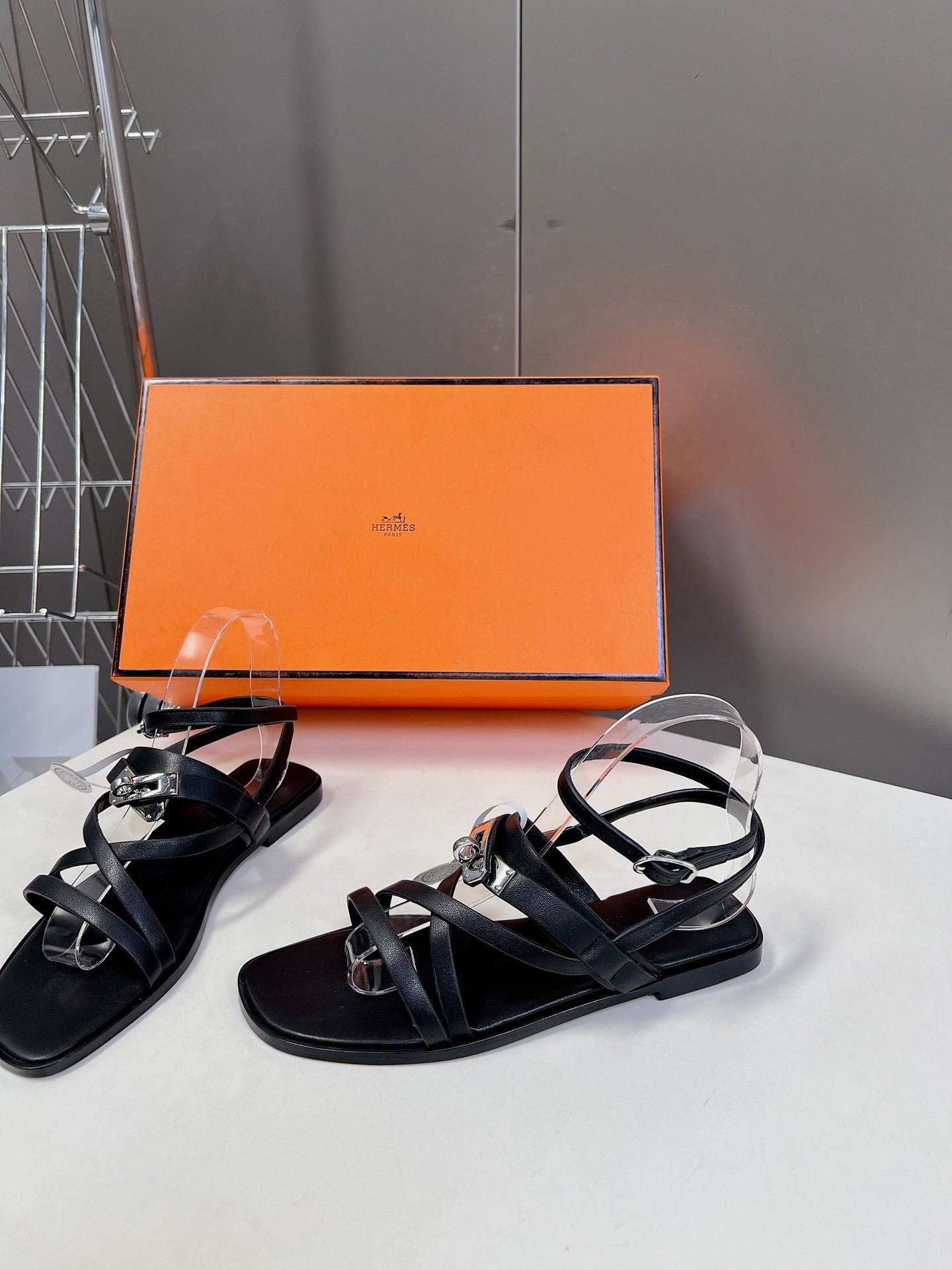 JUNE SANDAL BLACK CALFSKIN、mysite、Cacoeks