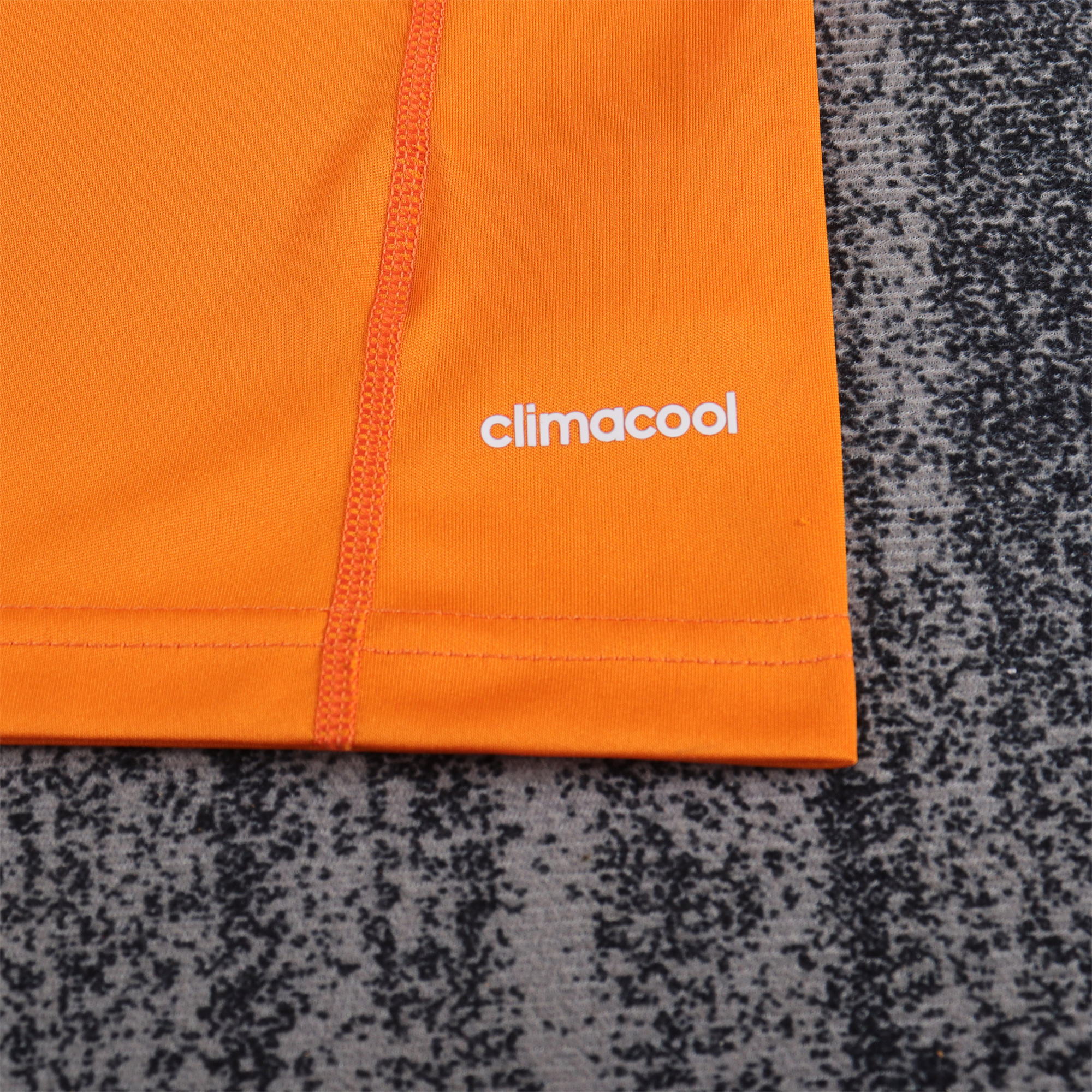 JerseysGala.com | Retro Real Madrid 2013-14 Third Kids Kit -Customize Name, Number and Patch | Worldwide Shipping