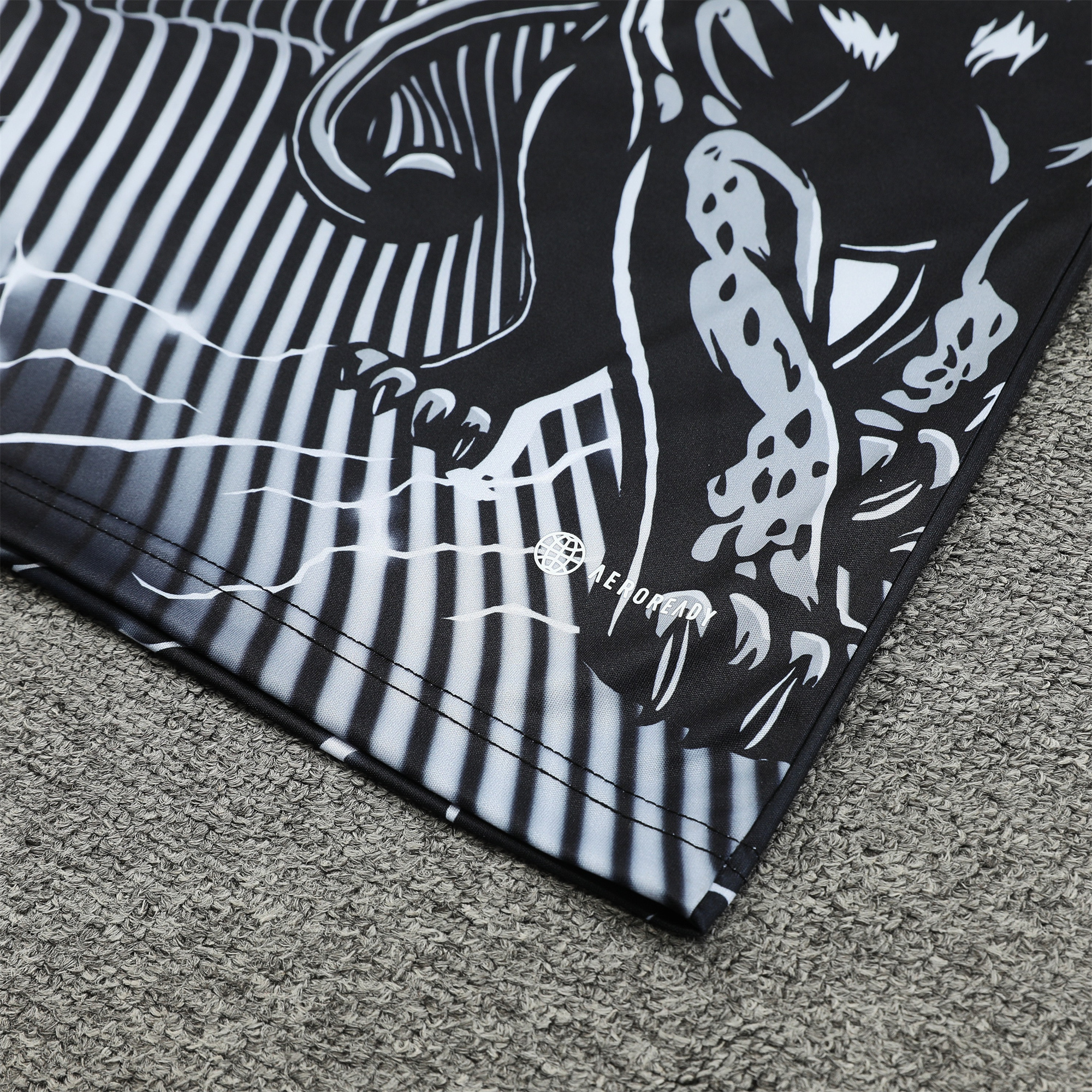 Higojerseys-Real Madrid 24-25 Vest Training Set - White & Black Leopard