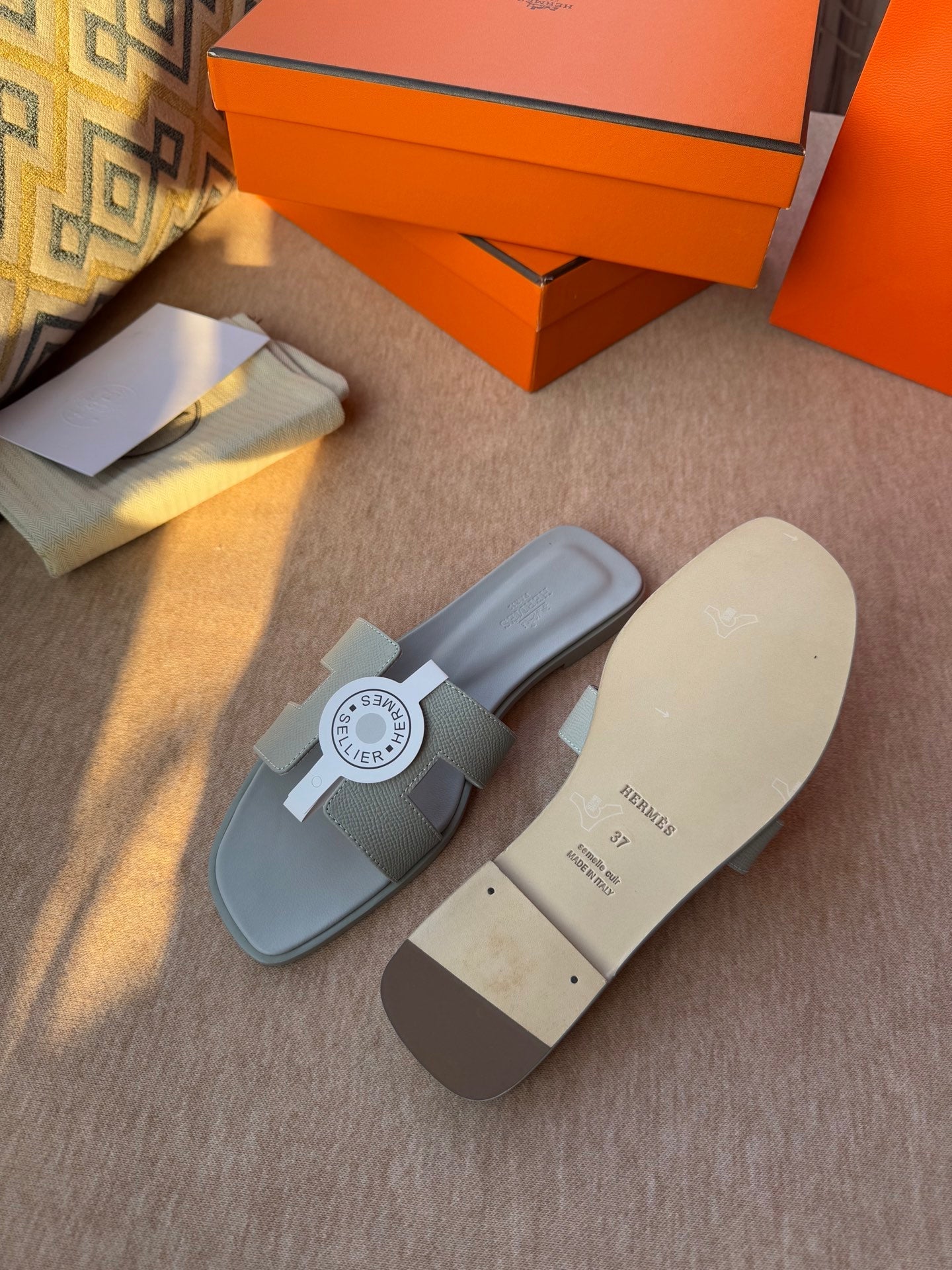 0RAN SANDALS IN WARM GRAY CALFSKIN、mysite、Cacoeks