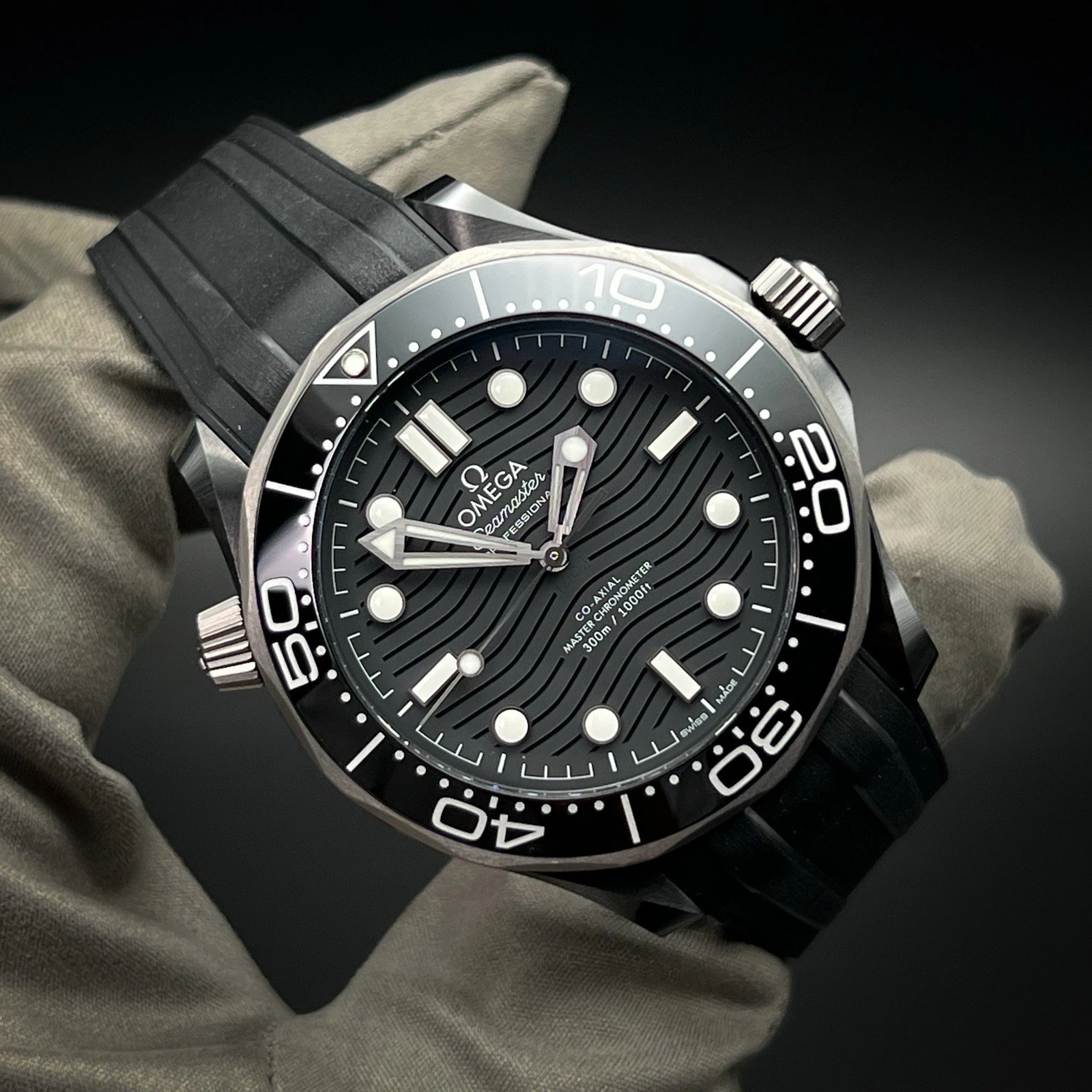 Omega Seamaster Ref. 210.92.44.20.01.001 Super Clone Watch – Black Dial Black Ceramic Case Fake Replica