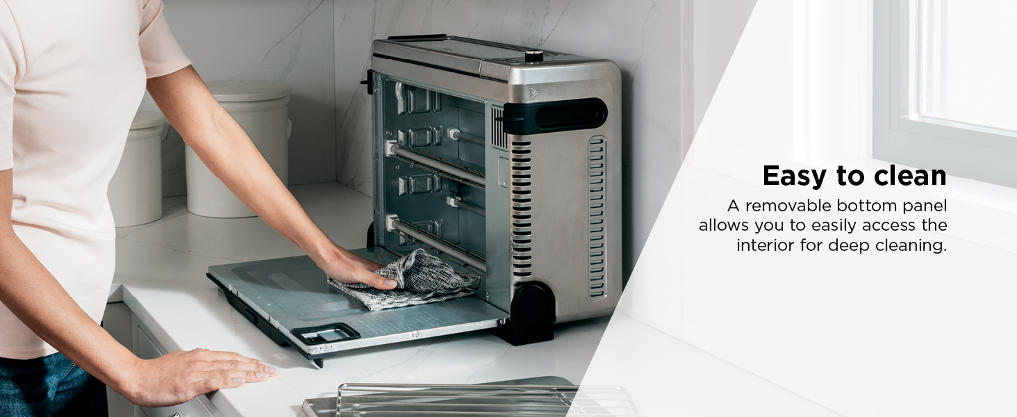 Easy to clean A removable bottom panel allows you to easily access the interior for deep cleaning.