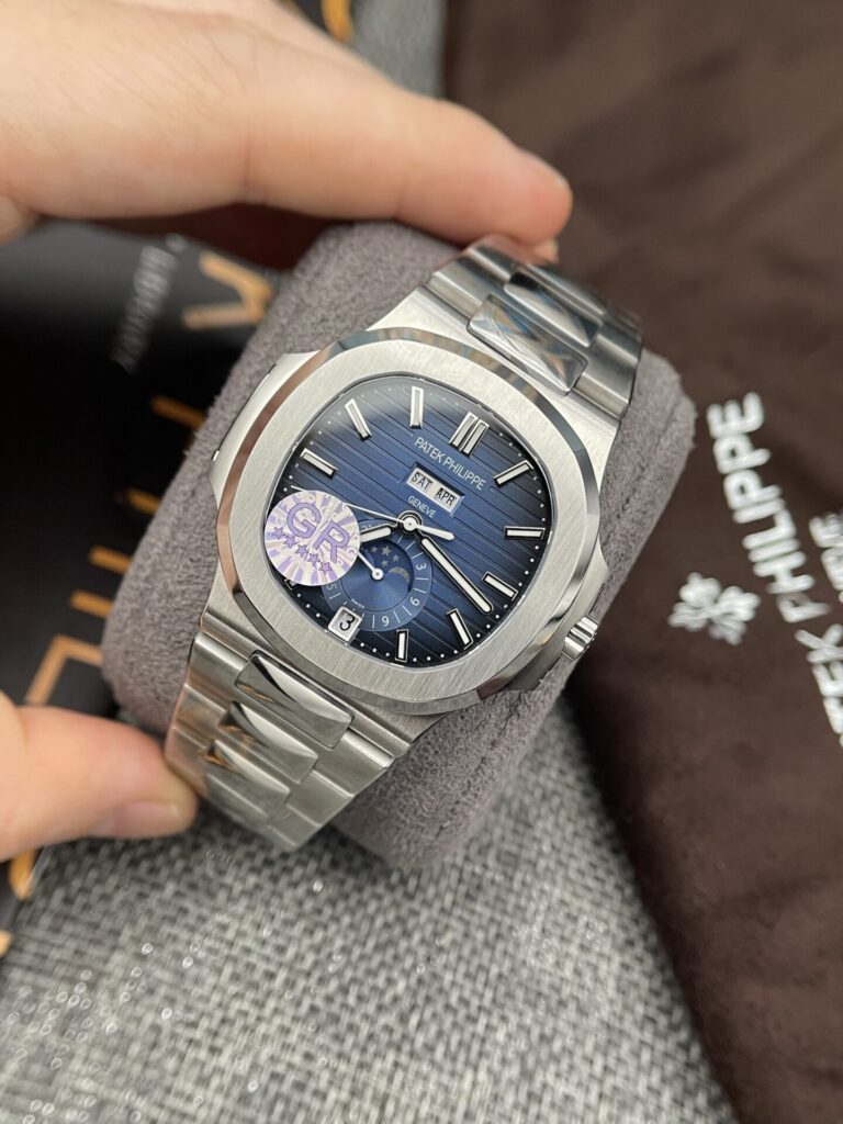 Đồng Hồ Patek Philippe Nautilus 5726 Super Fake 11 Mặt Xanh GRF 40mm (5)