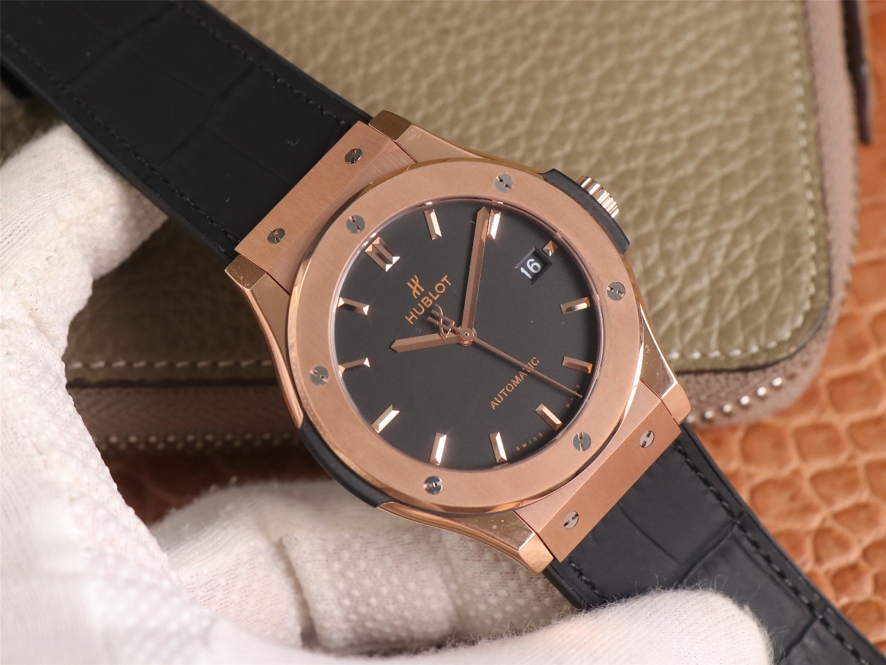 Hublot Classic Fusion King Gold 542.OX.1181.LR 42mm-fasswatch