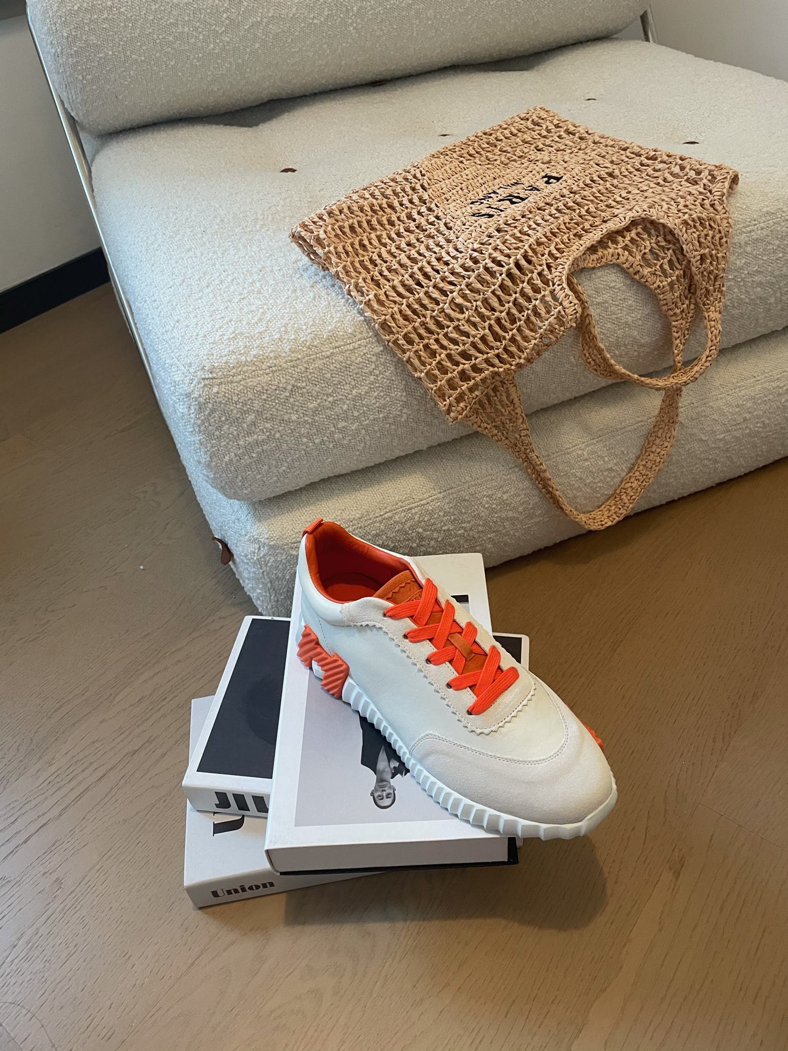 BOUNCING SNEAKERS WHITE CALFSKIN WITH ORANGE LACES、mysite、Cacoeks