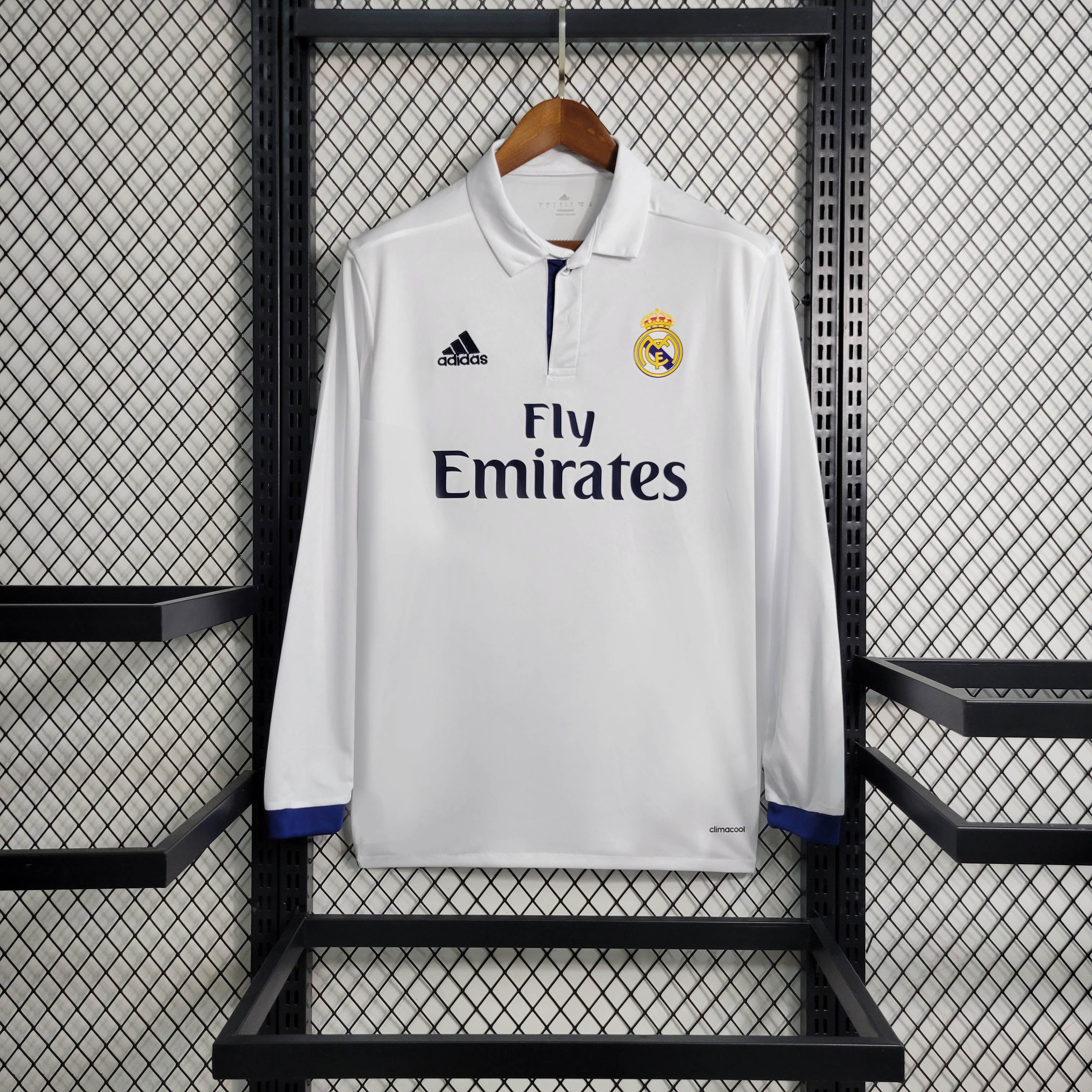 ManixJersey.com | Retro Real Madrid 16-17 Home Long Sleeve Jersey -Customize Name, Number and Patch | Worldwide Shipping