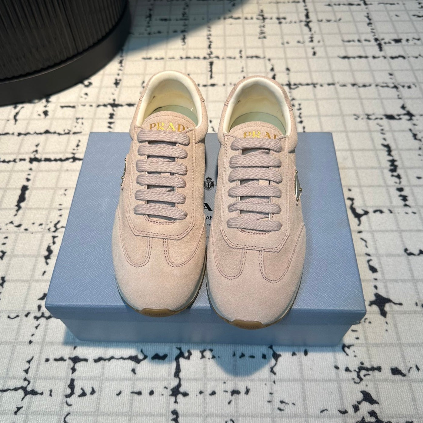 PRA TRIANGLE LOGO SNEAKERS PASTEL PINK SUEDE、mysite、Cacoeks