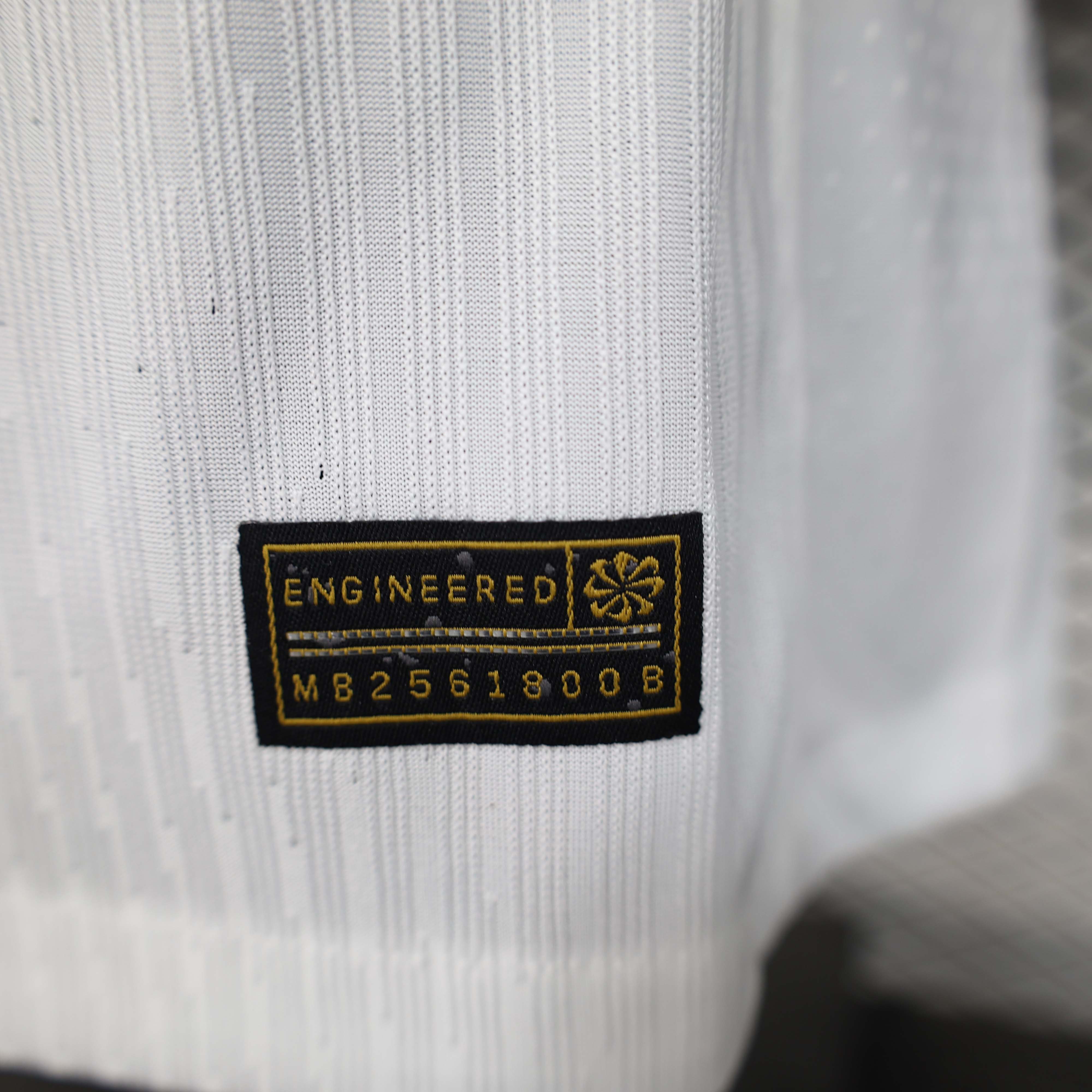 2025/2026 Player Version Barcelona Special Edition White Football Shirt 1:1 Thai Quality:football jersey mysite: unitedjerseyfootball 邓江浪:football