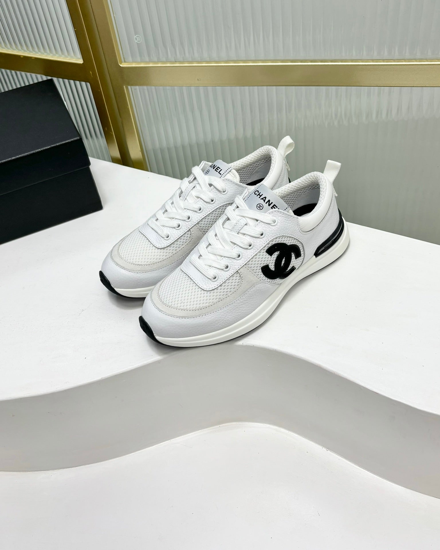 SNEAKER IN WHITE SUEDE AND BREATHABLE MESH、mysite、Cacoeks