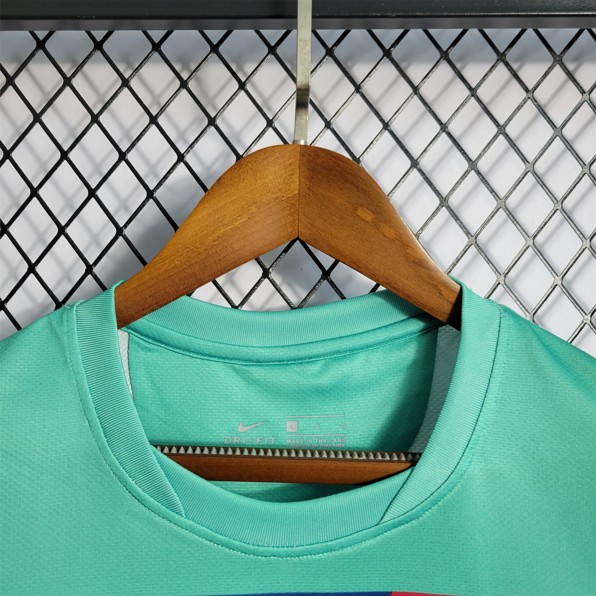 GlobeJersey-Retro Barcelona 10-11 Away Stadium Jersey