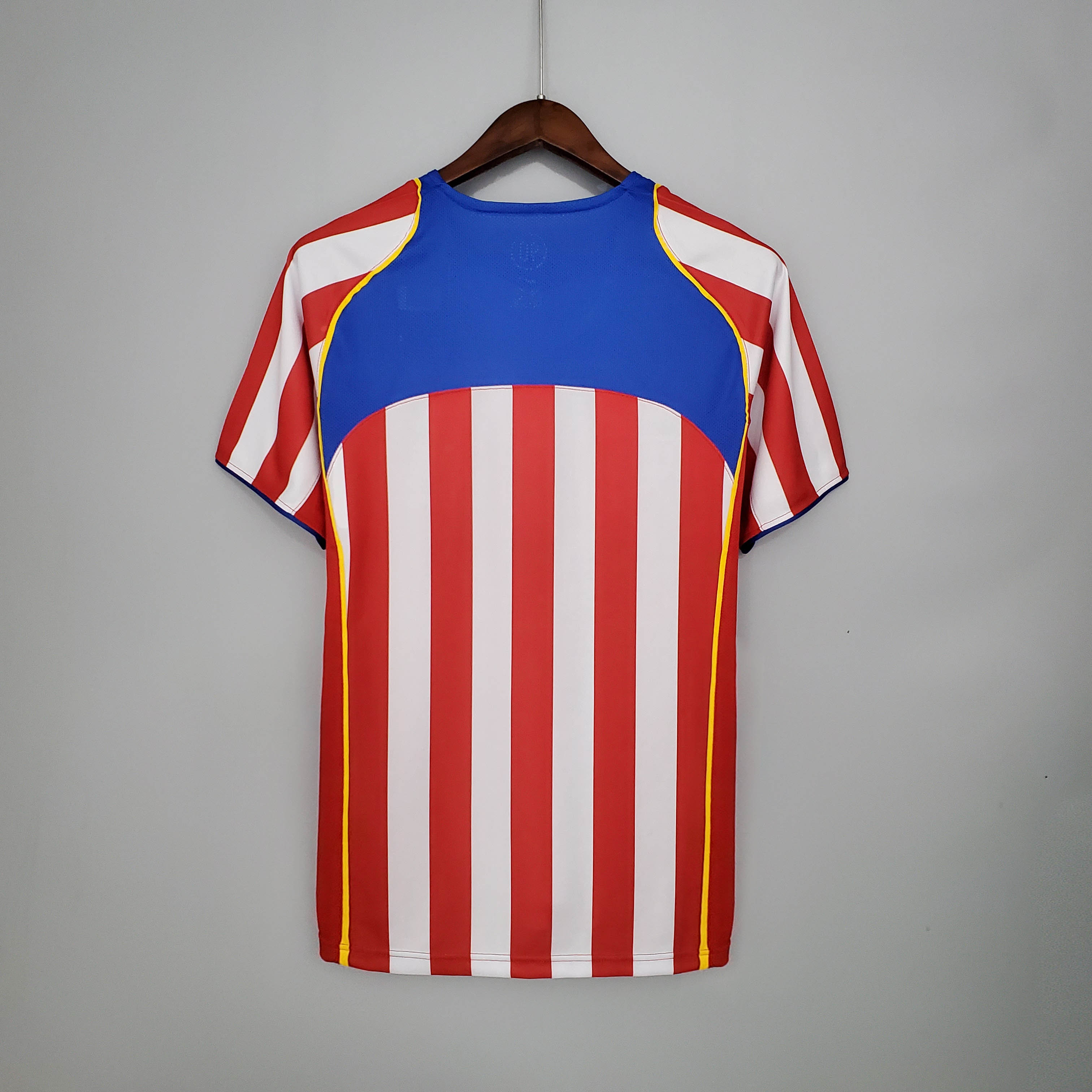2004/2005 Retro Atletico Madrid Home Soccer Jersey 1:1 Thai Quality:football jersey mysite: unitedjerseyfootball 邓江浪:football