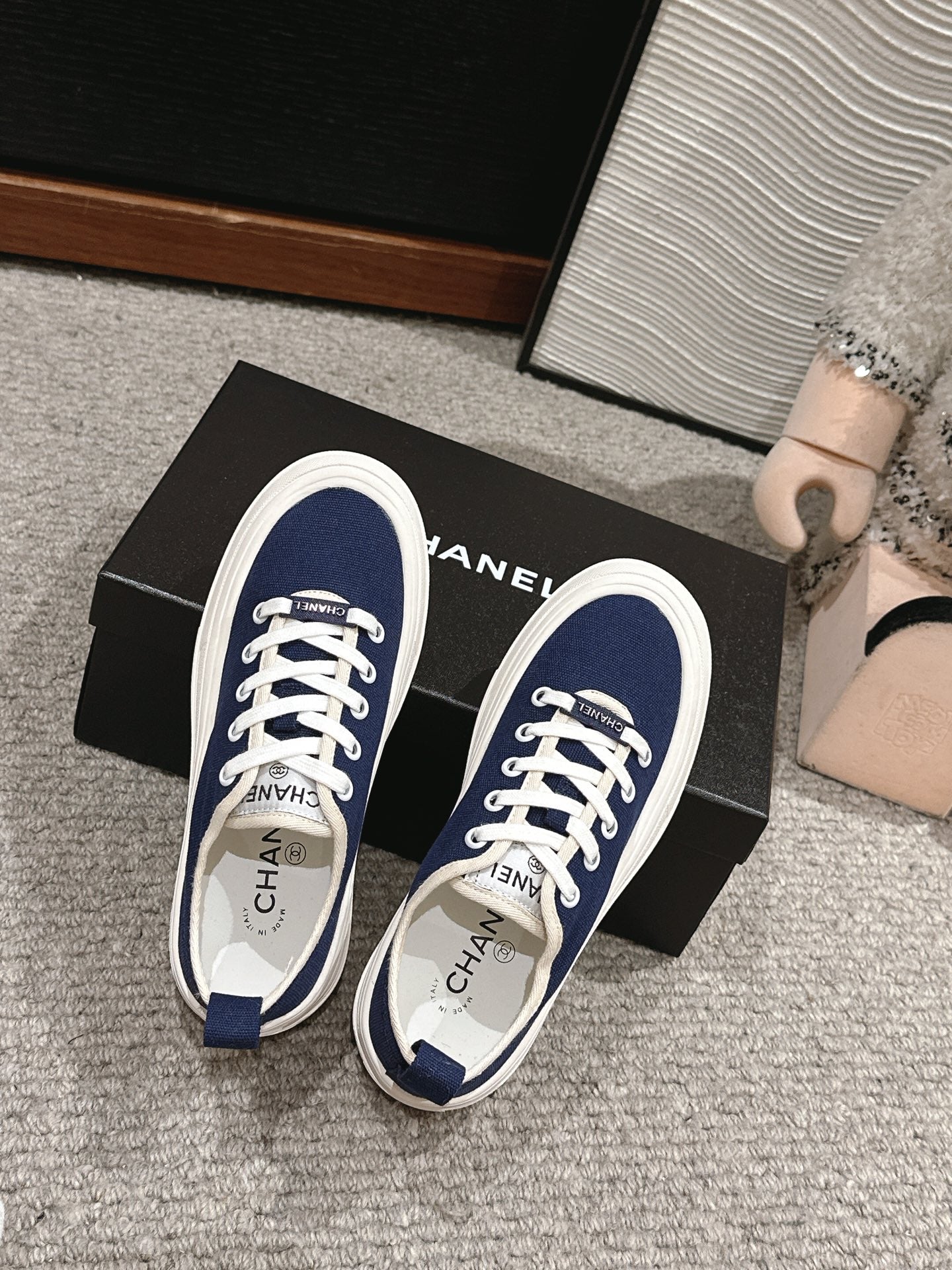 LACE-UP SNEAKERS IN NAVY BLUE CANVAS、mysite、Cacoeks