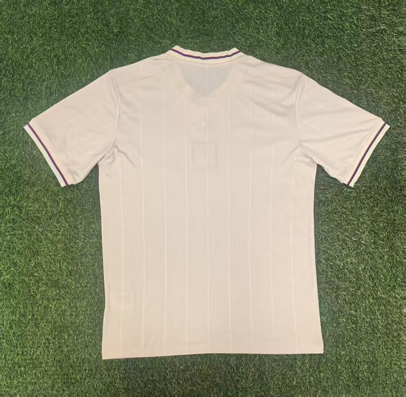 2024/2025 Lyon 75th Anniversary Edition Off White Football Shirt 1:1 Thai Quality:football jersey mysite: unitedjerseyfootball 邓江浪:football
