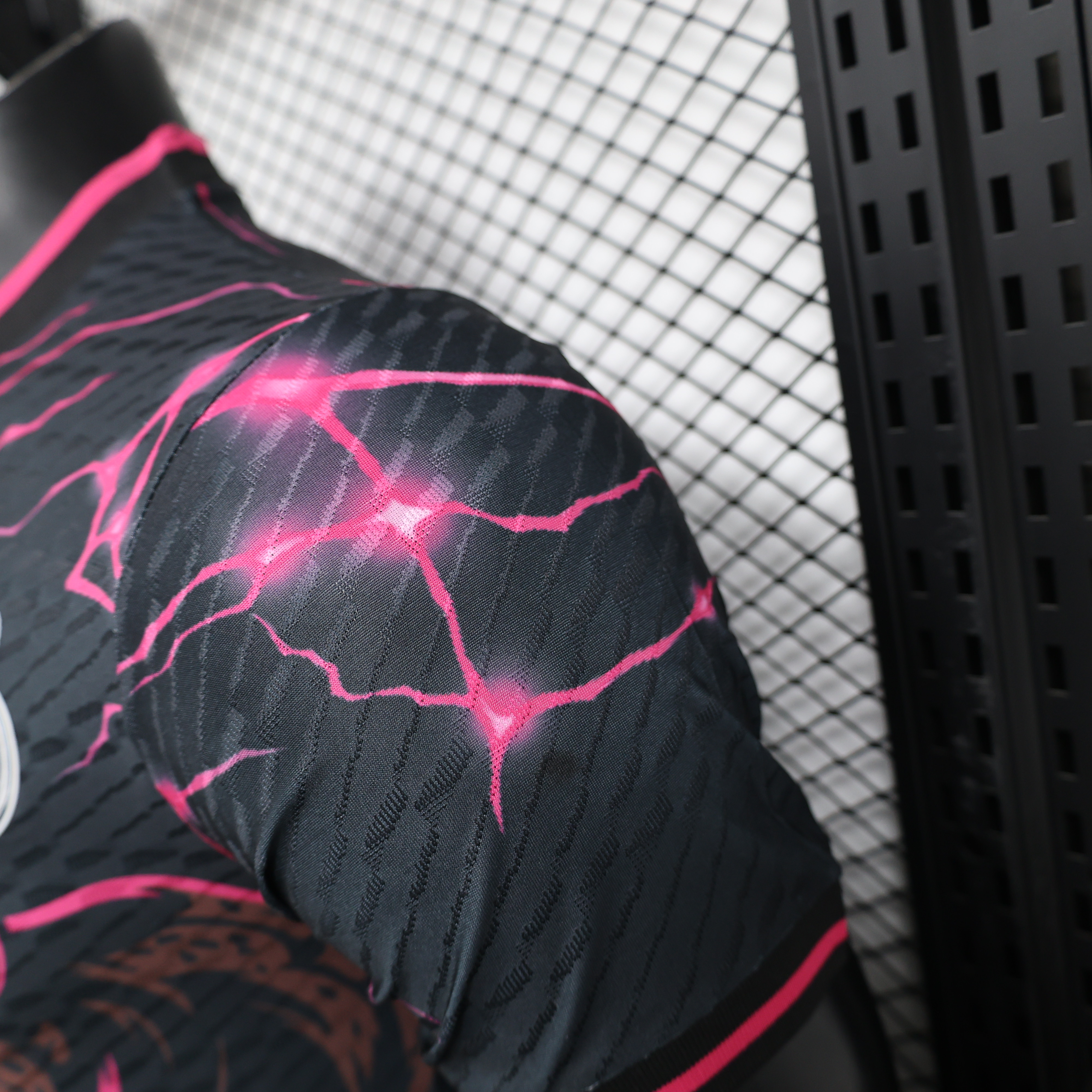 ManixJersey.com | Real Madrid 24-25 Leopard Special Edition Black Jersey - Player Version -Customize Name, Number and Patch | Worldwide Shipping