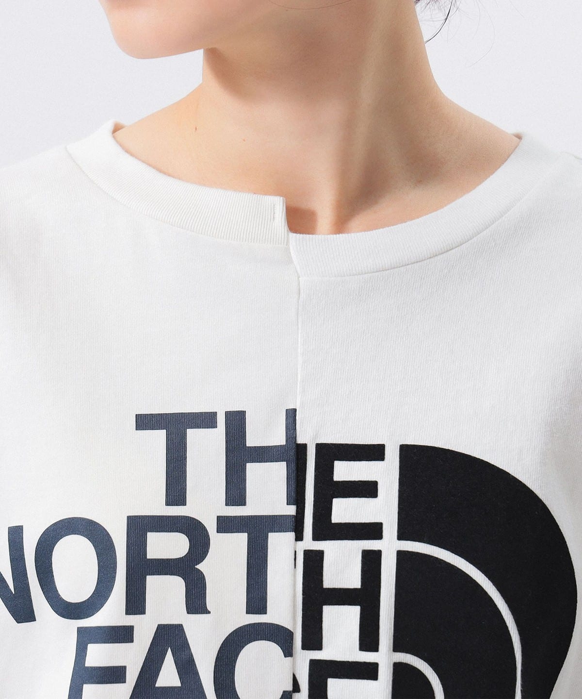 BEAMS x THE NORTH FACE PURPLE LABEL Asymmetric Logo T-shirt 25SS