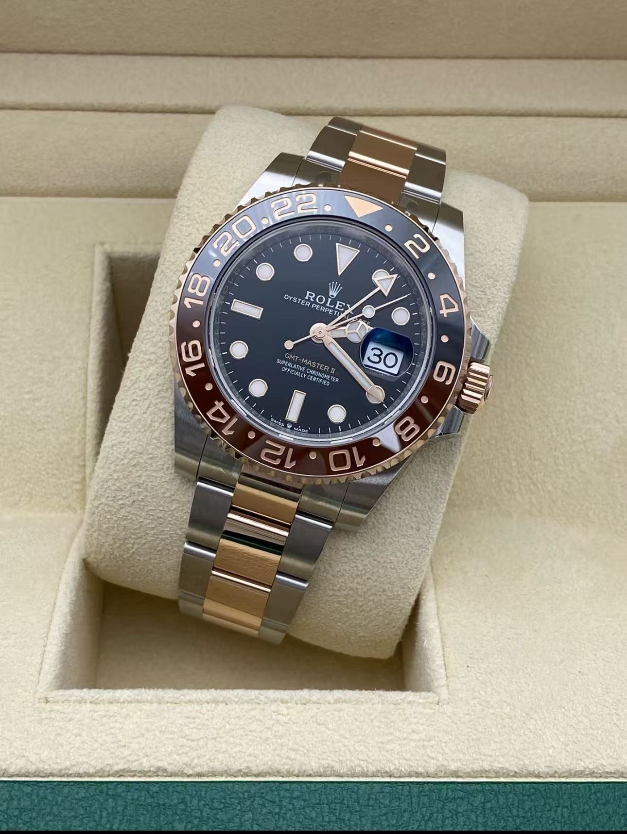 RolexGMT Master l Root Beer Two Tone SuperClone Swiss Replica Watch Ref 126711CHNR 3285 Swiss Movement