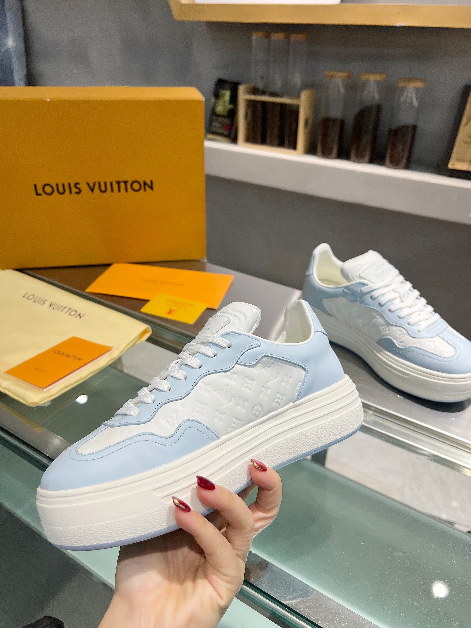 LV WOMEN GROOVY PLATFORM IN WHITE MIX LIGHT BLUE EMBOSSED CALFSKIN、mysite、Cacoeks